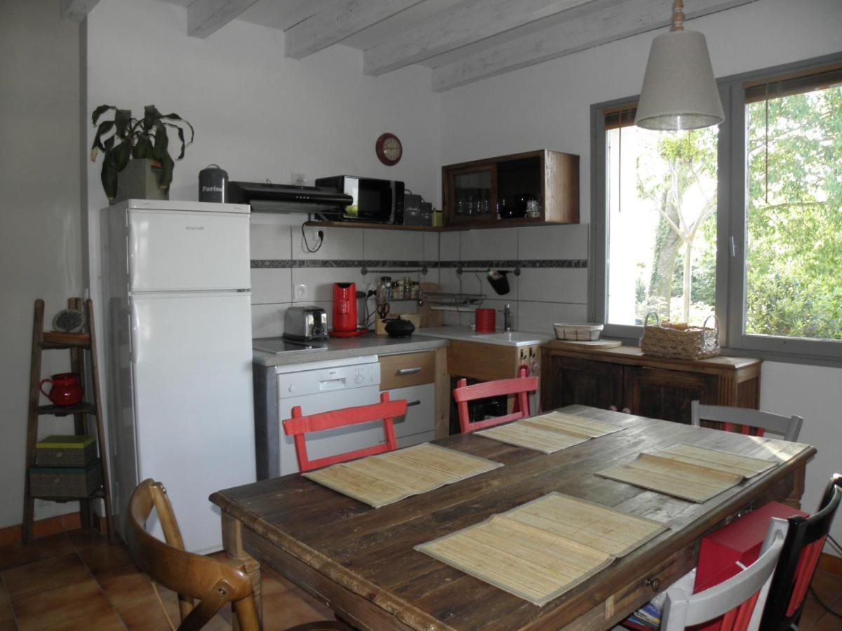 Villa L'Arbre Du Magnan à Chandolas Extérieur photo